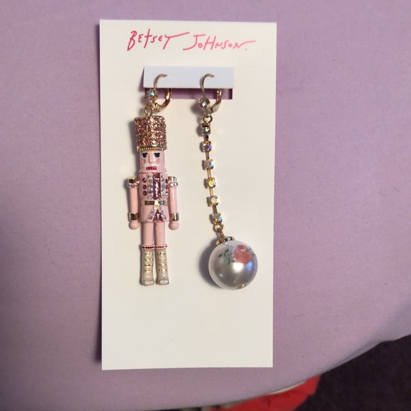 NWT Sparkly Rhinestone BETSEY JOHNSON Pink Nutcracker Jeweled  Holiday Earrings - Picture 10 of 17